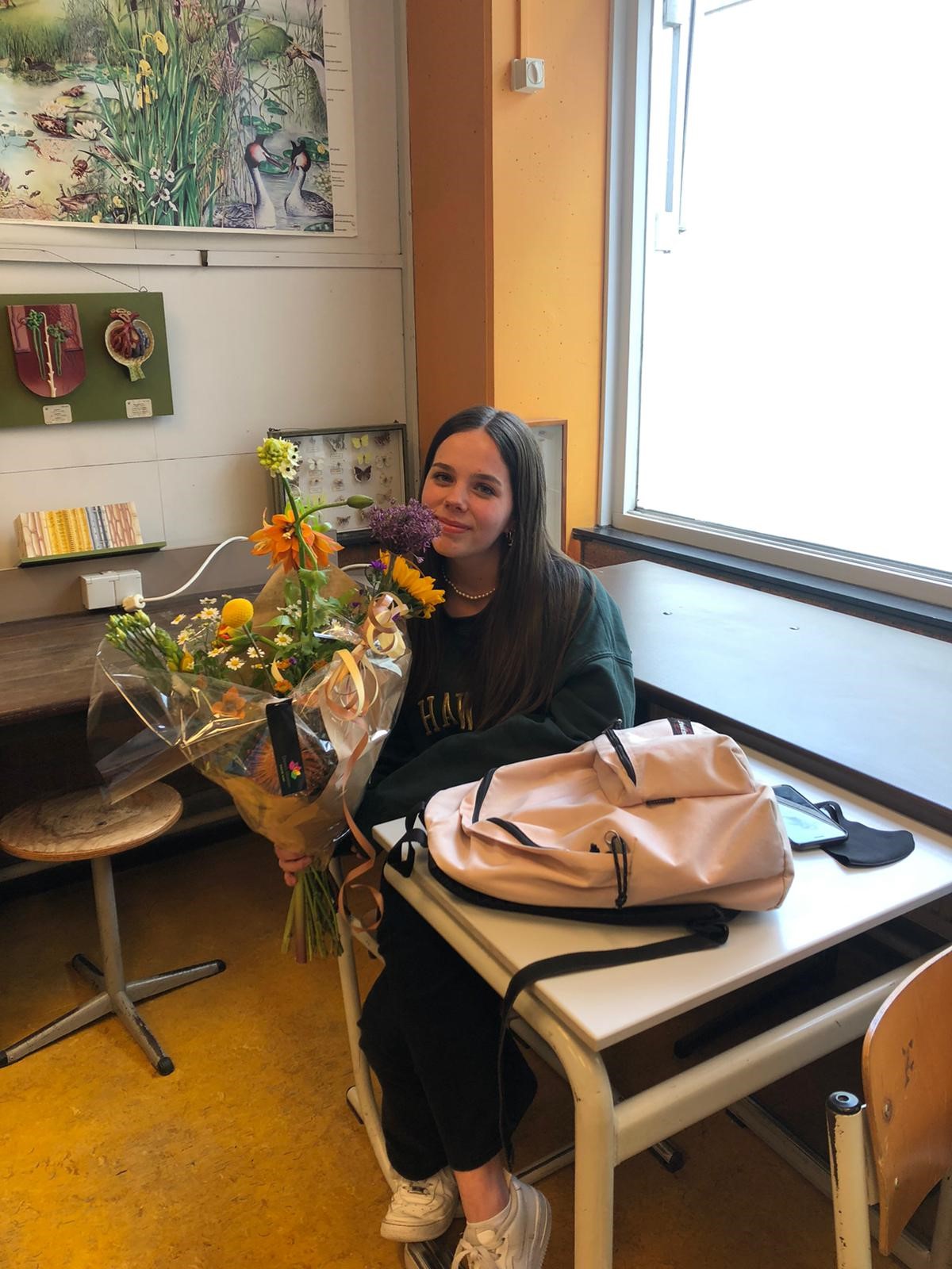 Mila (5 havo) op het Malieveld! Mila (5 havo) op het Malieveld!